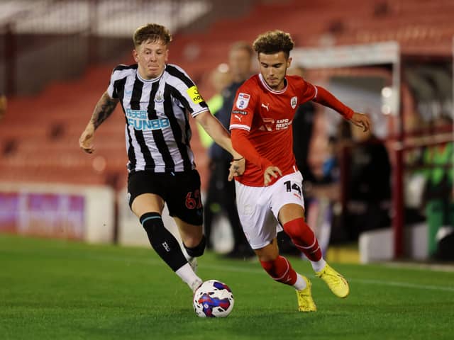 Former Barnsley and Norwich winger Josh Martin has signed for Portsmouth
