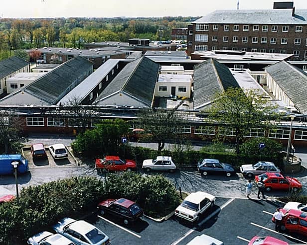 Victoria Hospital Aerial view showing the Annex Wards in 1991