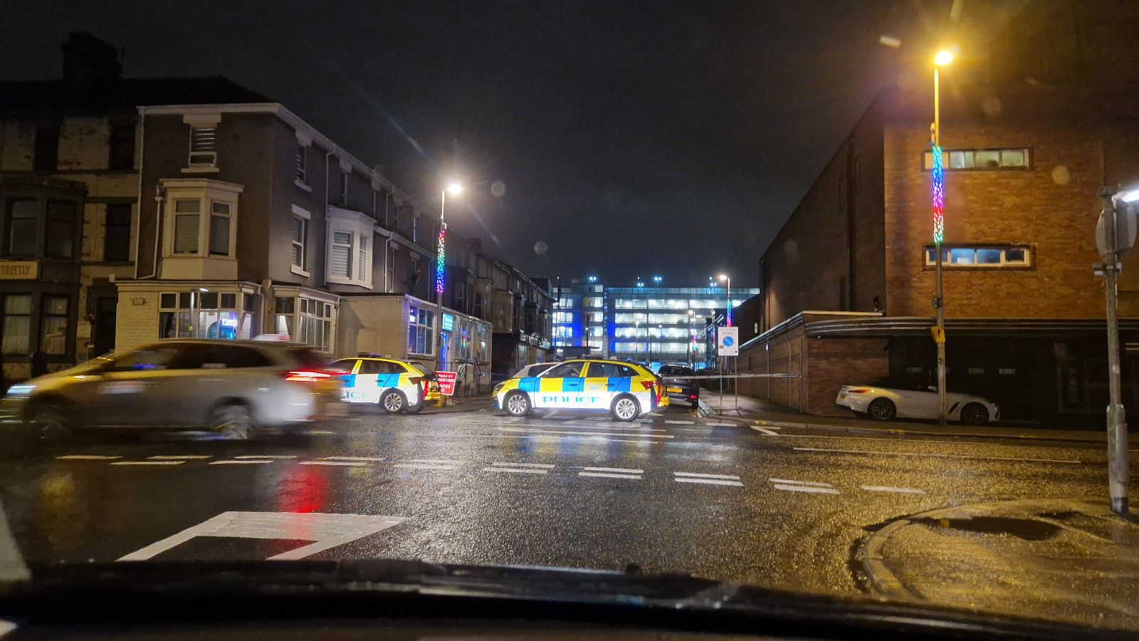 Huge police presence in Blackpool town centre after man found dead