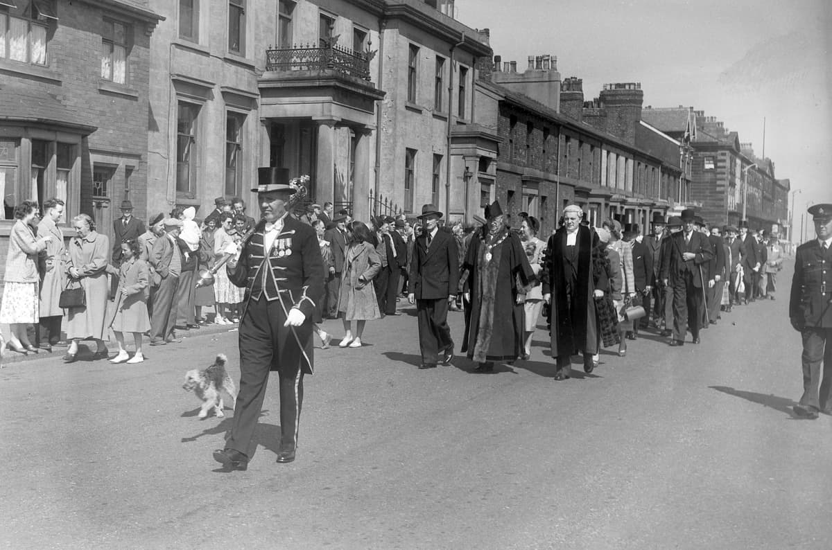 25 historical photos of Lancashire coastal fishing town Fleetwood that ...