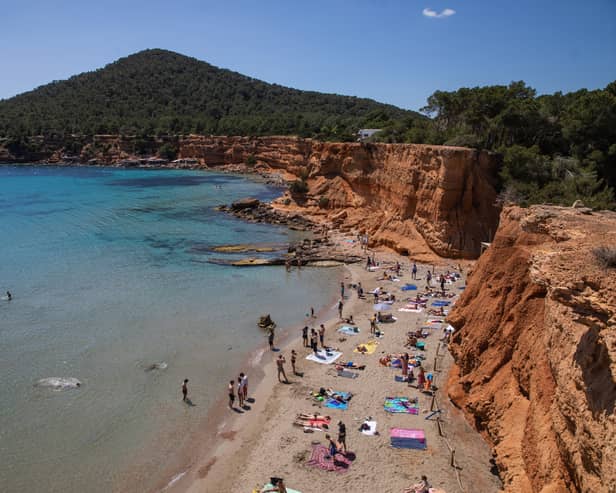 UK holidaymakers have been issued a Spain travel warning as more Spanish beaches have imposed a ban ahead of summer. (Photo: Getty Images)