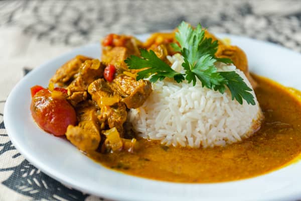 Birmingham’s diverse culinary scene includes a rich array of curries. From vibrant Caribbean curry dishes, aromatic Indian curries, or other delightful variations, the city’s curry houses cater to every palate.
