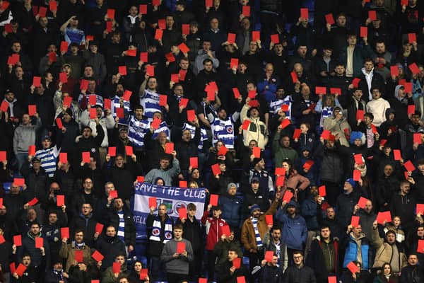 Reading fans have been protesting against Dai Yongge's ownership