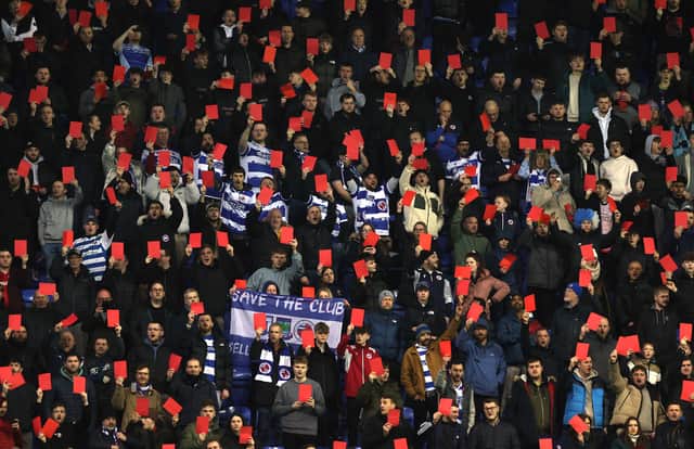 Reading fans have been protesting against Dai Yongge's ownership