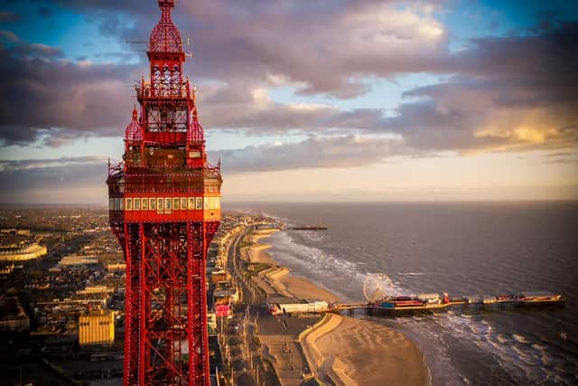An awesome picture of the top of Blackpool Tower.