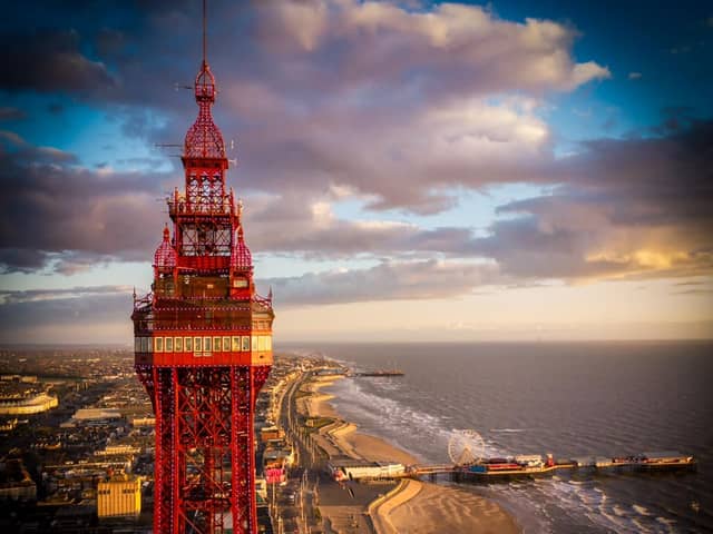 An awesome picture of Blackpool Tower.