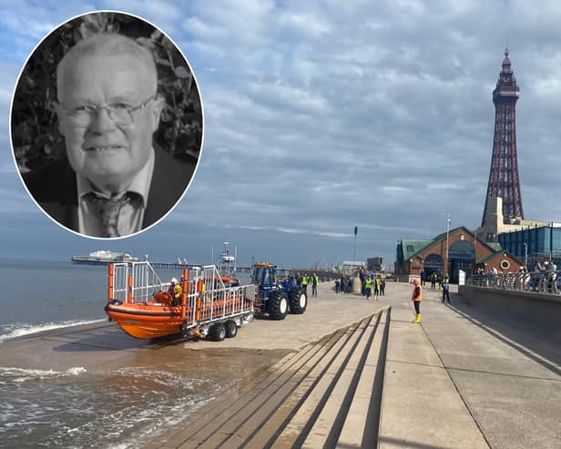 Hundreds of people paid tribute to Bernard Pickard following his death (Credit: RNLI/Stephen Fitzgerald)
