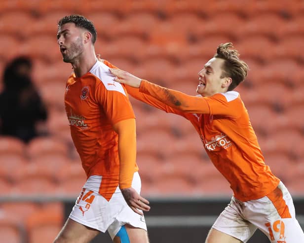 Dan Kemp (R) is a free agent after MK Dons announced their retained list. The 25-year-old played for Blackpool in 2020. (Photo by Alex Livesey/Getty Images)