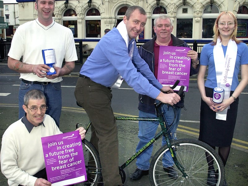 Landlord of The Hop Inn Iain Davies, along with several other regulars and staff, rode from Bournemouth to Blackpool to raise money for the Breakthrough Breast Cancer charity.
Pictured with Iain on bike are L-R: Tony Hargadon, Steve Higgs, Kevin Houghton and Caroline Cooper.