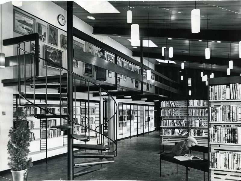 An interior view of the new £27,000 County branch library in Blackpool Old Rd, Poulton. A young Poulton resident gets a preview 