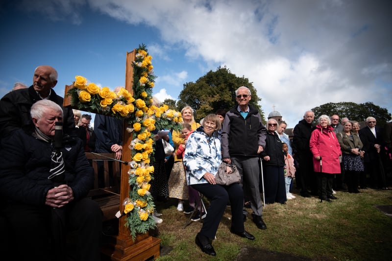Jeremy Freckleton 22 poignant scenes of Freckleton Air Disaster 80th anniversary memorial ...