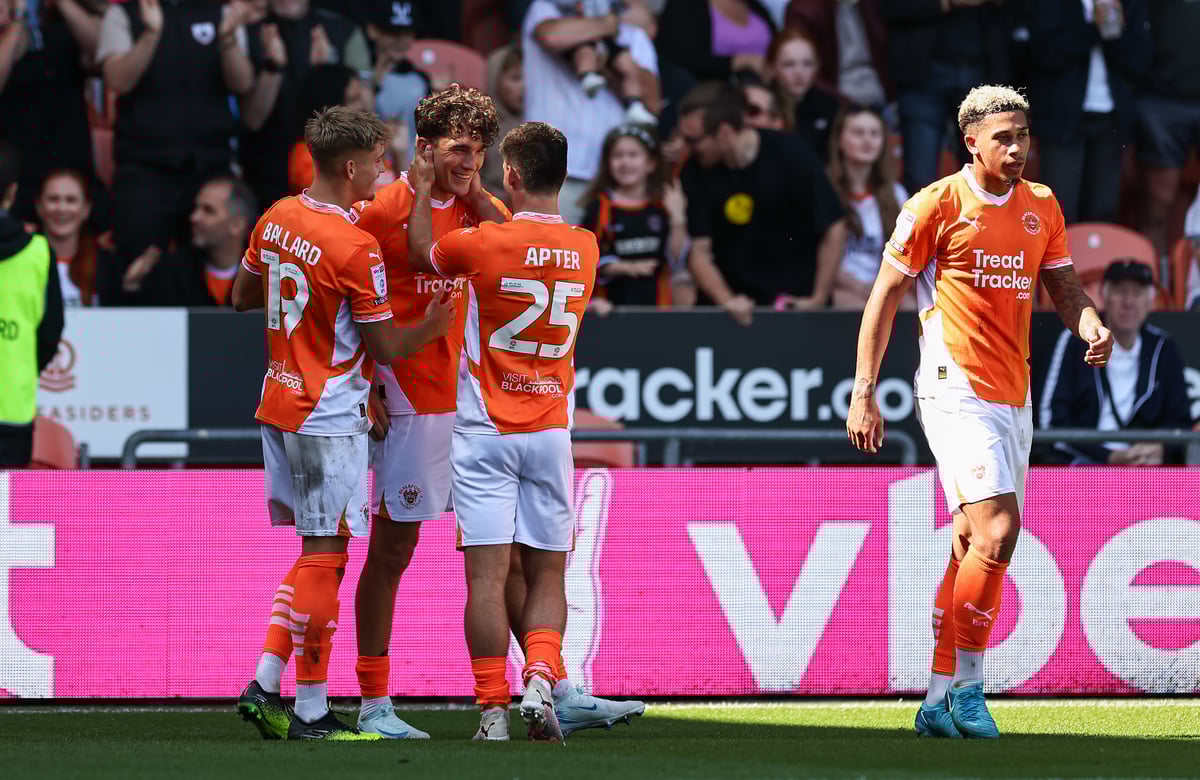 Blackpool 2-2 Wycombe Wanderers: Seasiders come from behind twice to draw as search for first league