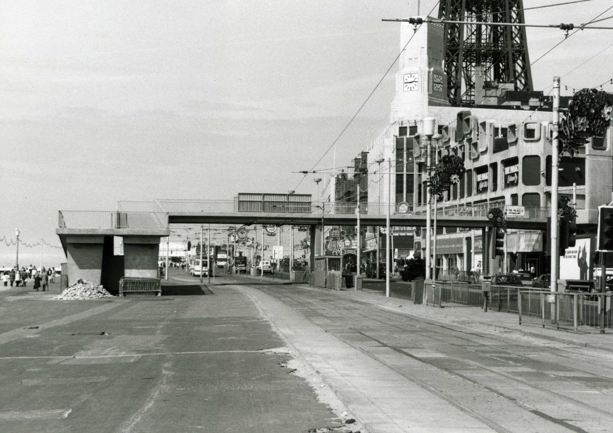 I love these prominent retro pictures of 1970s Blackpool which focus on a ...