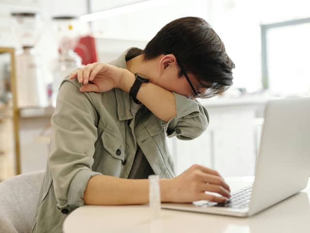 The symptoms of freshers flu are similar to that of a bad cold. (Photo: Pexels/Edward Jenner)
