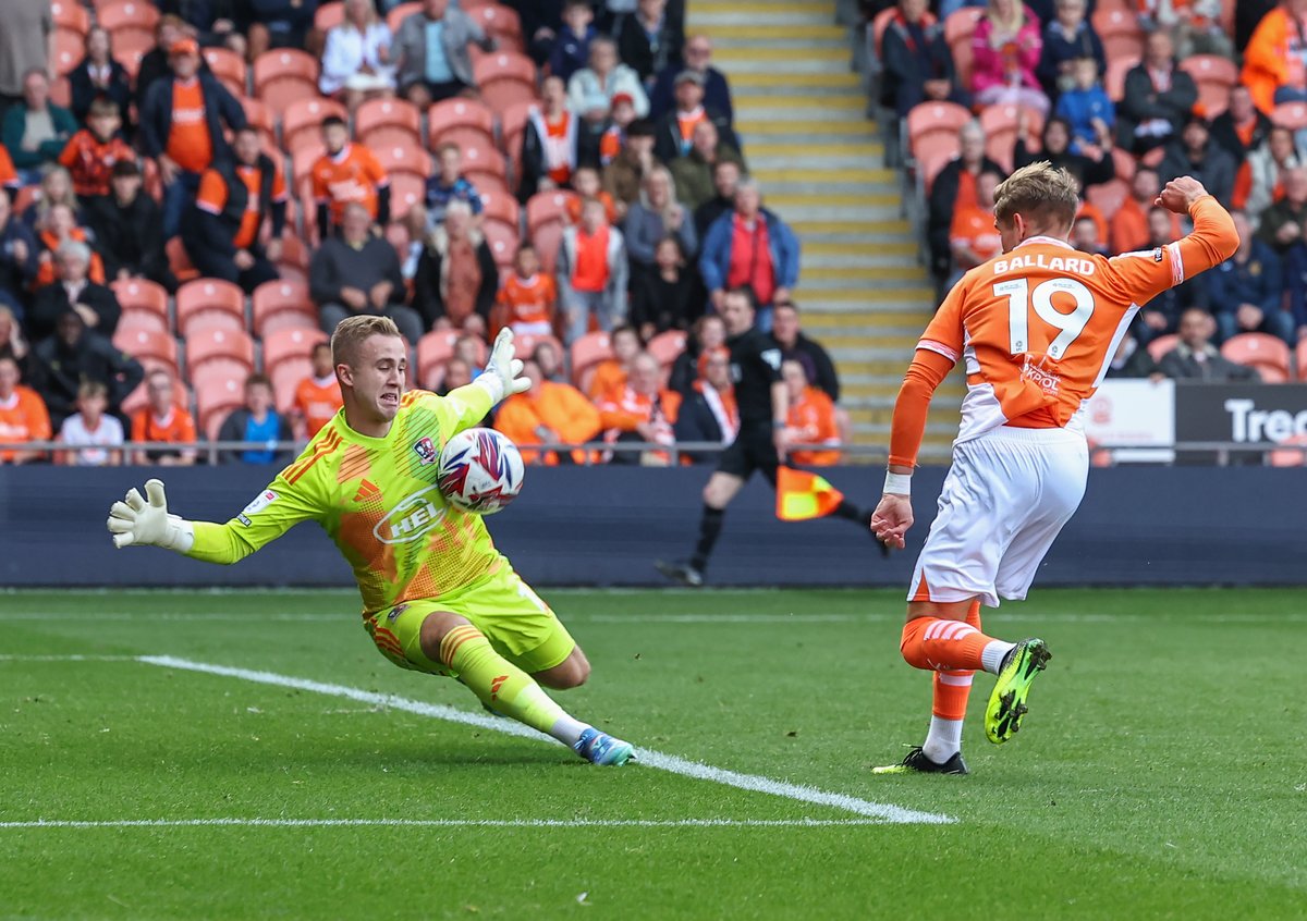 Southampton loanee forced off in Blackpool's victory over Exeter City