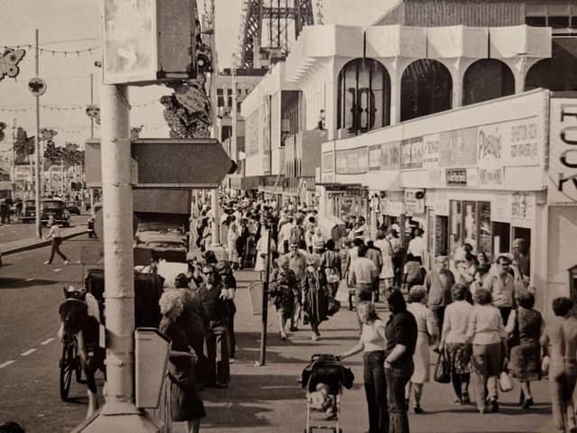 This was how the prom looked in 1985