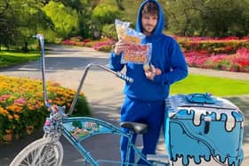Scott Knighton and the Woof Truck Bike and treats