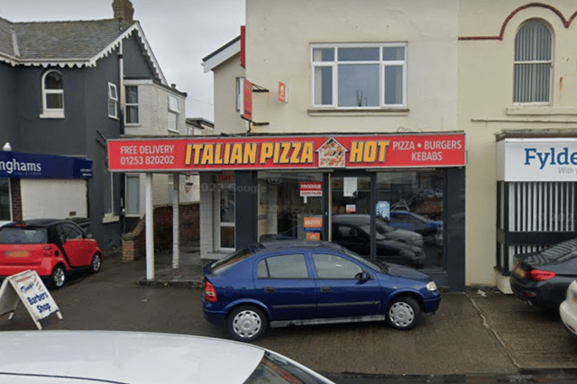 Italian Pizza Hot on The Cresent East in Cleveleys was awarded a one star food hygiene rating