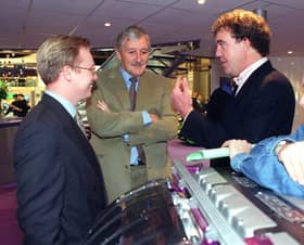 Jeremy Clarkson chats to TVR's Ben Samuelson and Peter Wheeler at the Motorshow