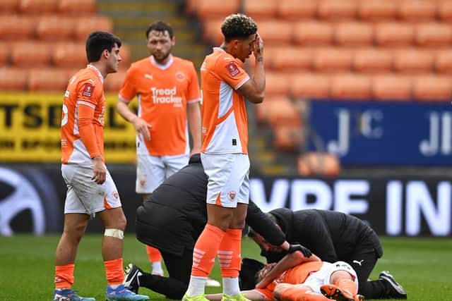 Jordan Rhodes has a concussion injury. (Photographer Richard Martin-Roberts / CameraSport)