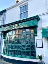 A dog friendly food and wine bar called Cafe Gloria has opened its doors in Lytham. 