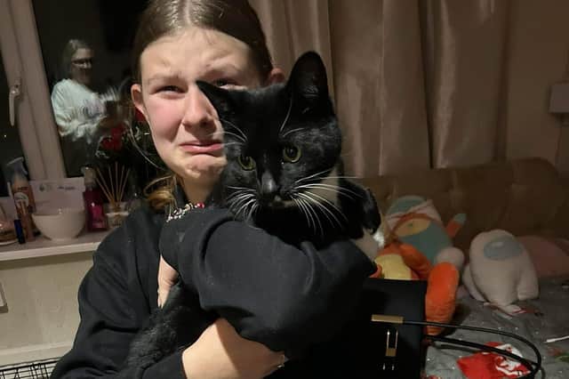 Mildred pictured with Isabelle after being reunited. 
