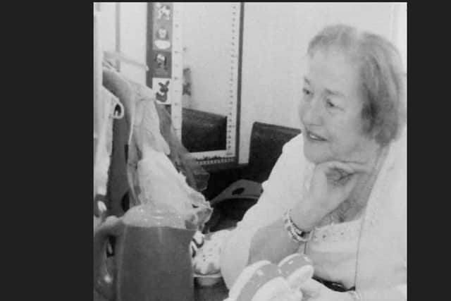 Auntie Pat 'never forgot a face'
