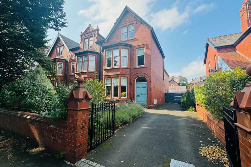 Riversleigh Avenue (Credit: Susan Eve Estate Agency)