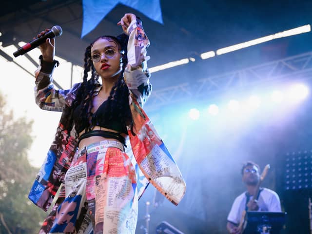 FKA Twigs has had to cancel several North American and Canadian tour dates due to the wrong visas being issued.