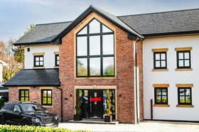 ELITE COMPETITIONS - Hall Park Drive