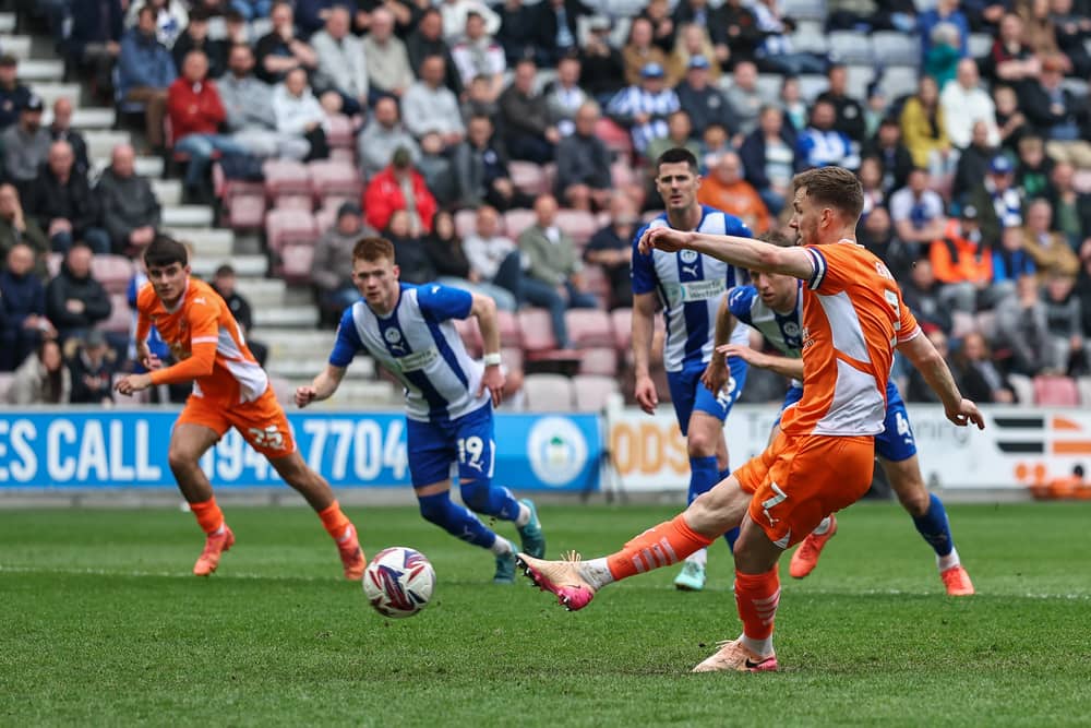 Lee Evans scored Blackpool's equaliser (Photographer Lee Parker / CameraSport)