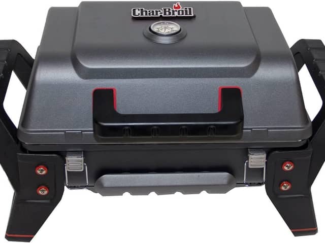 The Char-Broil X200 Grill2Go is a compact, durable gas barbecue designed for portable outdoor cooking