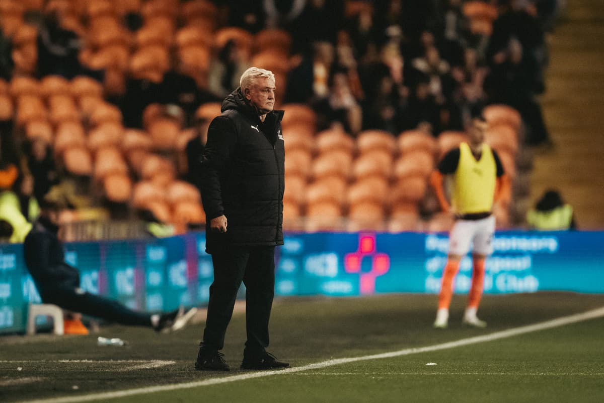Steve Bruce slams penalty decision as Blackpool concede two late goals to ...
