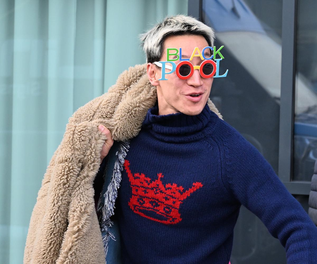 13 Bilder von „Strictly Come Dancing“-Stars, die das Holiday Inn nach dem ...
