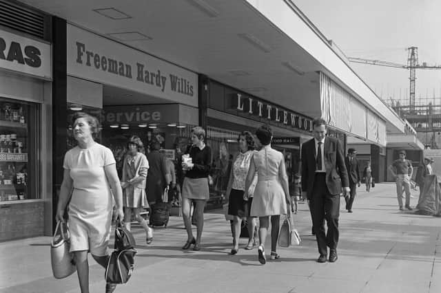 A Freeman Hardy Willis store in 1970, with Littlewoods next door