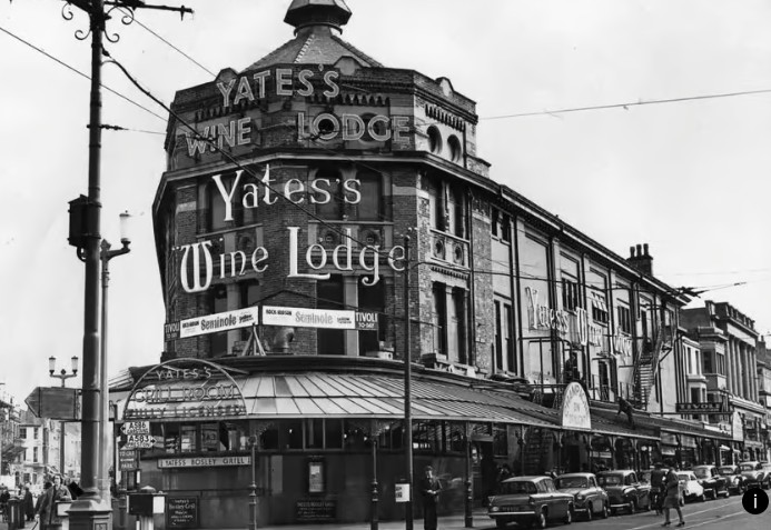 Yates Building Sign 17 years since huge blaze destroyed historic Yates's building