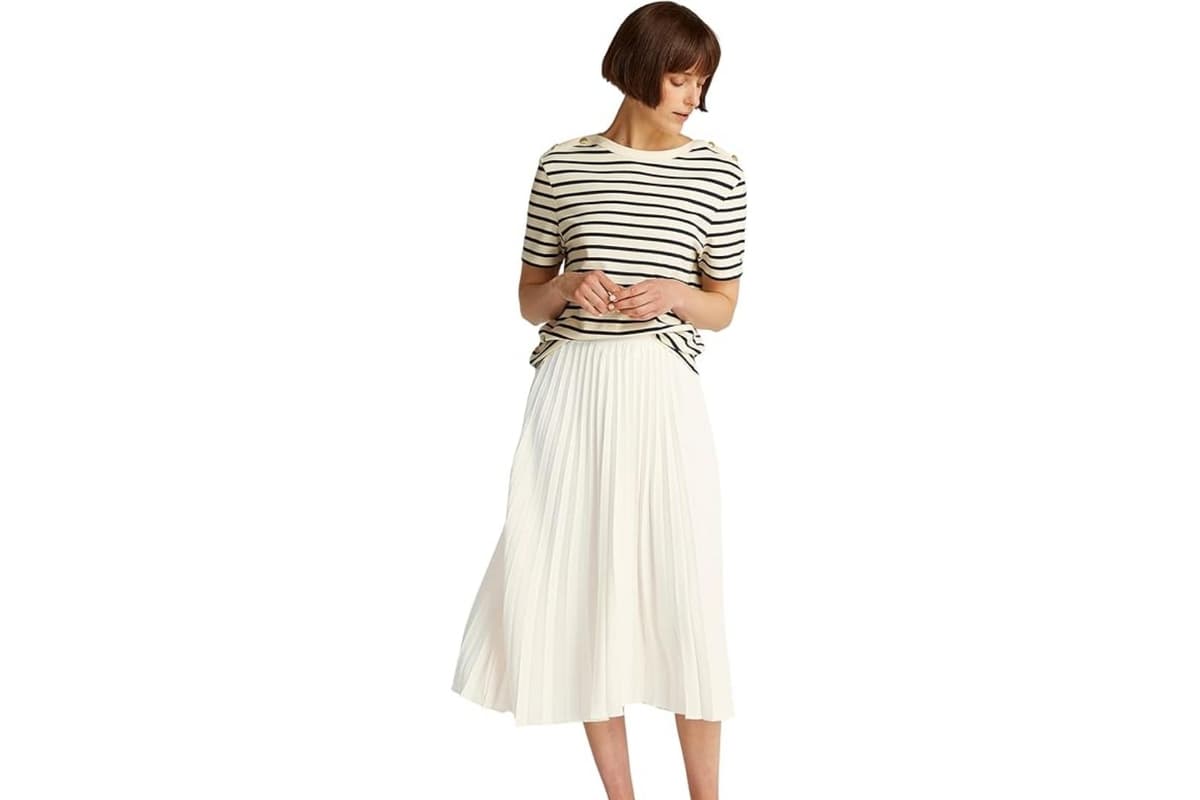 Pleated skirts are still a wardrobe staple - Amazon has a designer one on ...