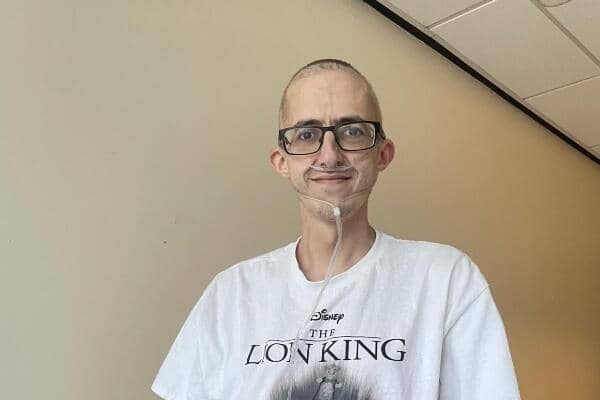 Paul Berentzen, a former Blackpool Gazette reporter, is taking on an epic running challenge for charity after being diagnosed with stage four cancer