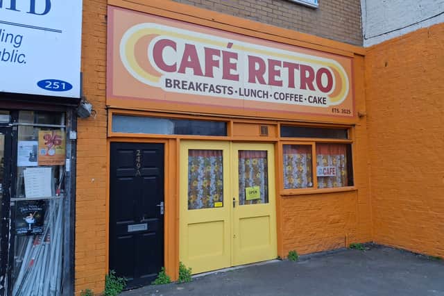 Café Retro