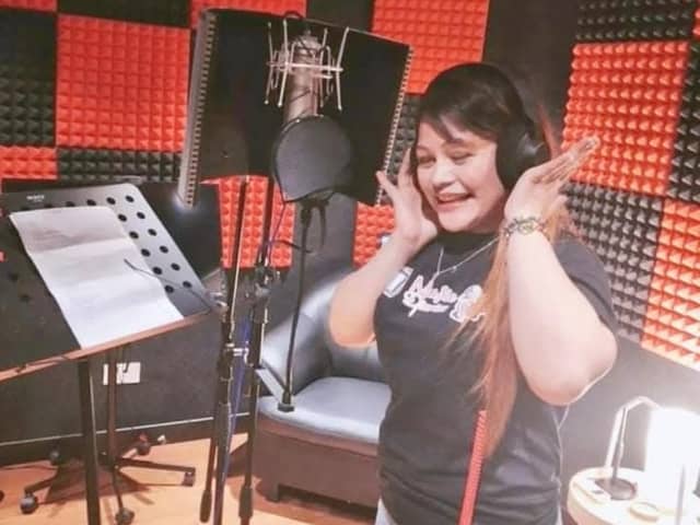 Havana in the recording studio.