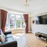 Magnificent Victorian North Shore family home with garden near beautiful seafront on the market