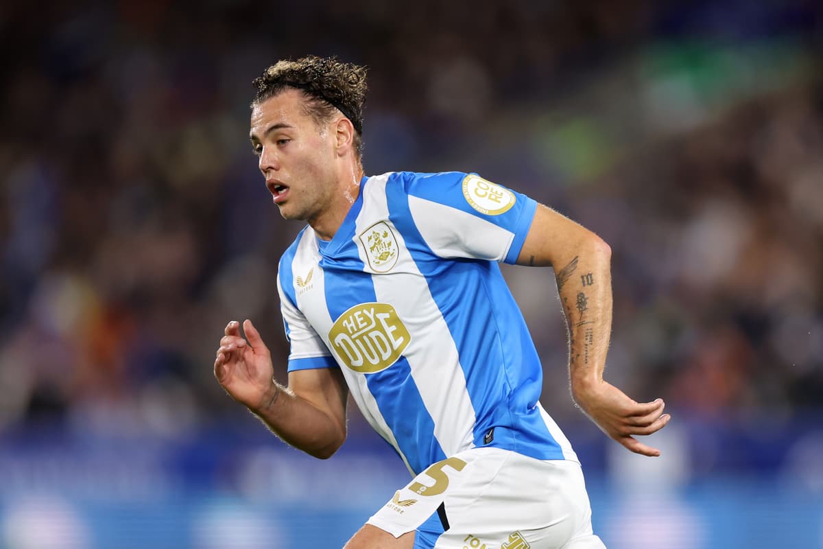 Where Huddersfield Town went wrong with ex-Bolton Wanderers striker amid ...
