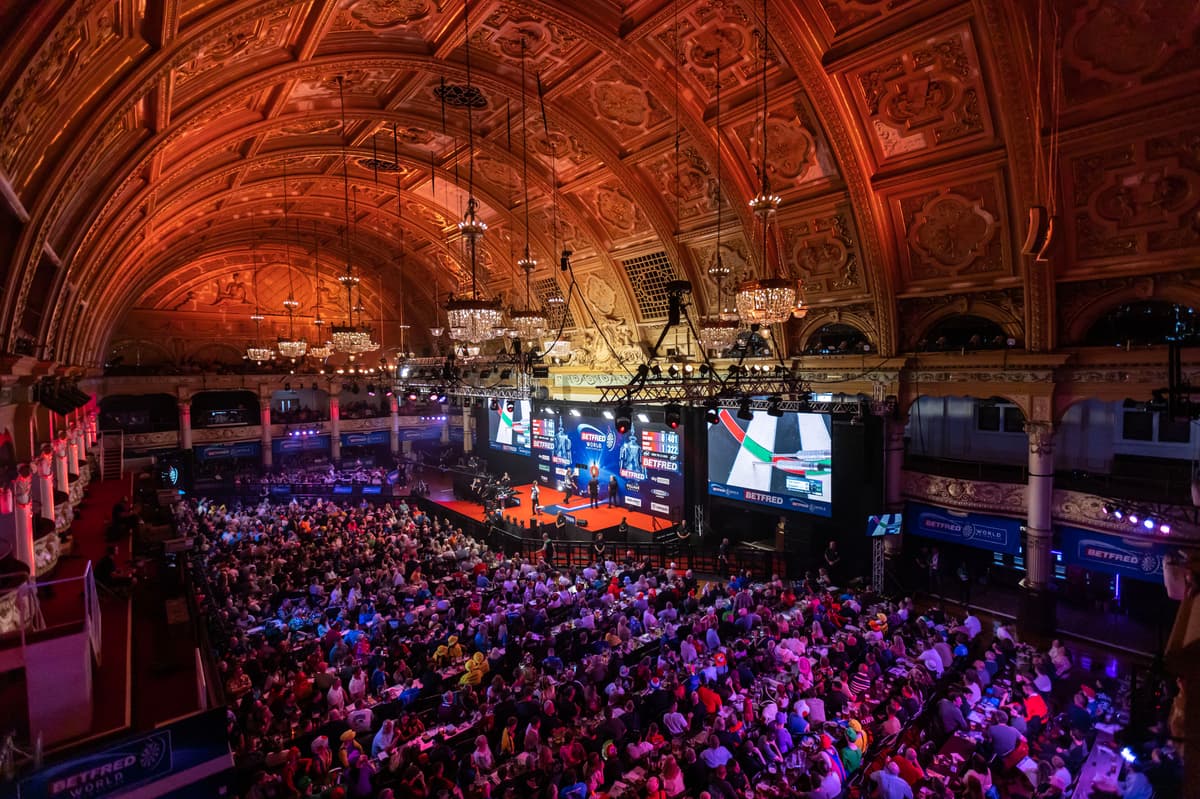 Luke Littler sits German test in round one of the Betfred World Matchplay ...