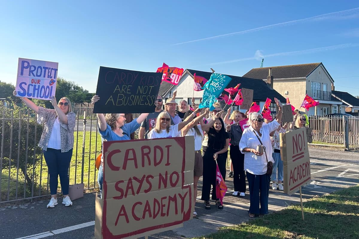 'We'll lose teachers': strike action begins as Fleetwood school ordered to ...