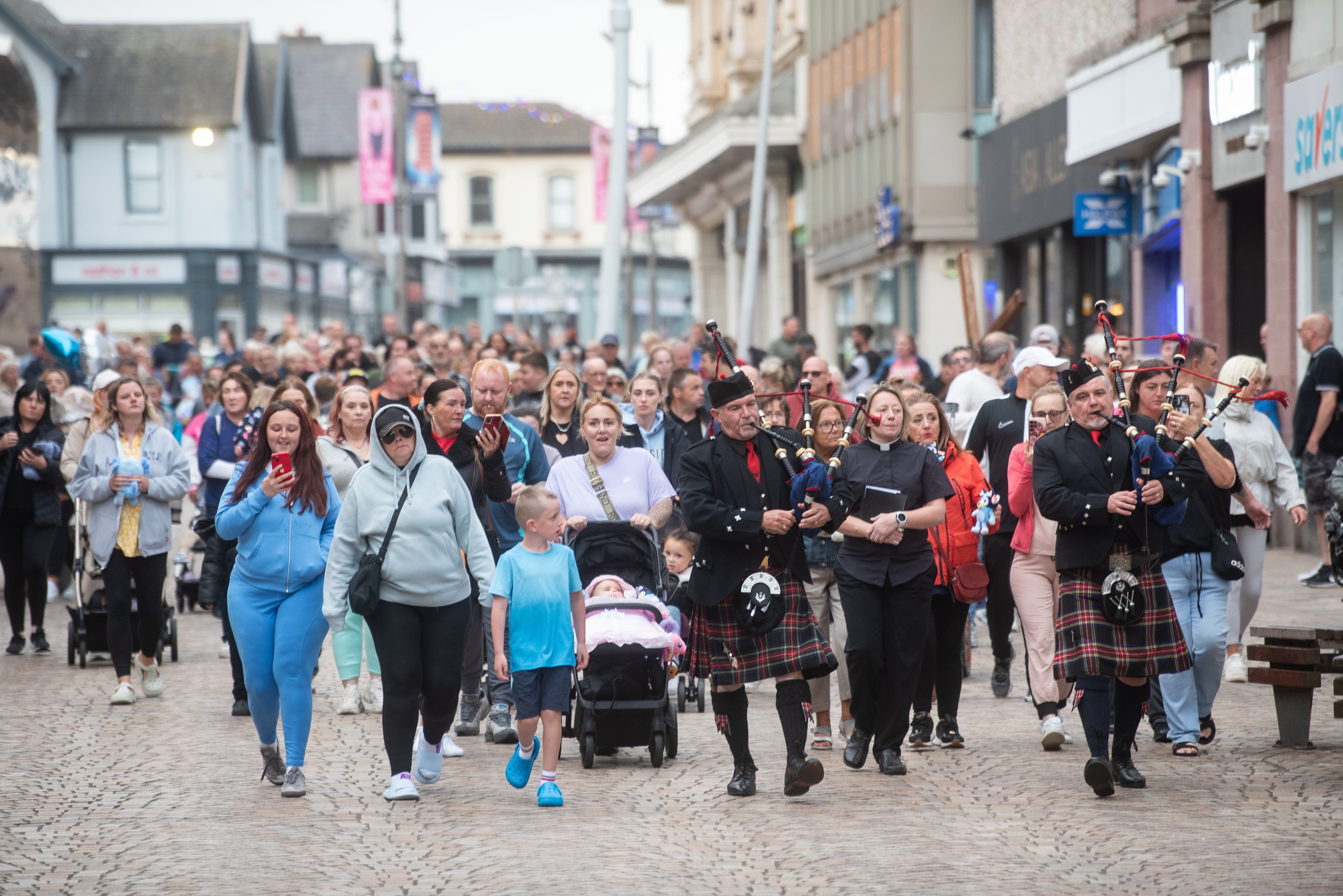 47 emotional pics from the vigil for murdered baby Preston Davey as Blackpool Tower turns blue in his memory