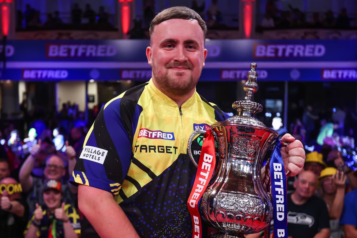 Luke Littler storms to consecutive Betfred World Matchplay titles with ...