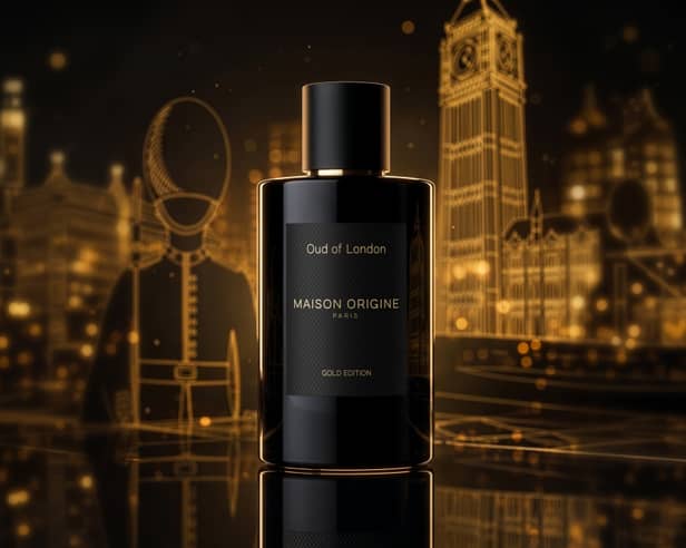 Maison Origine Paris is a luxury fragrance house rooted in French perfumery and inspired by a singular narrative of love.