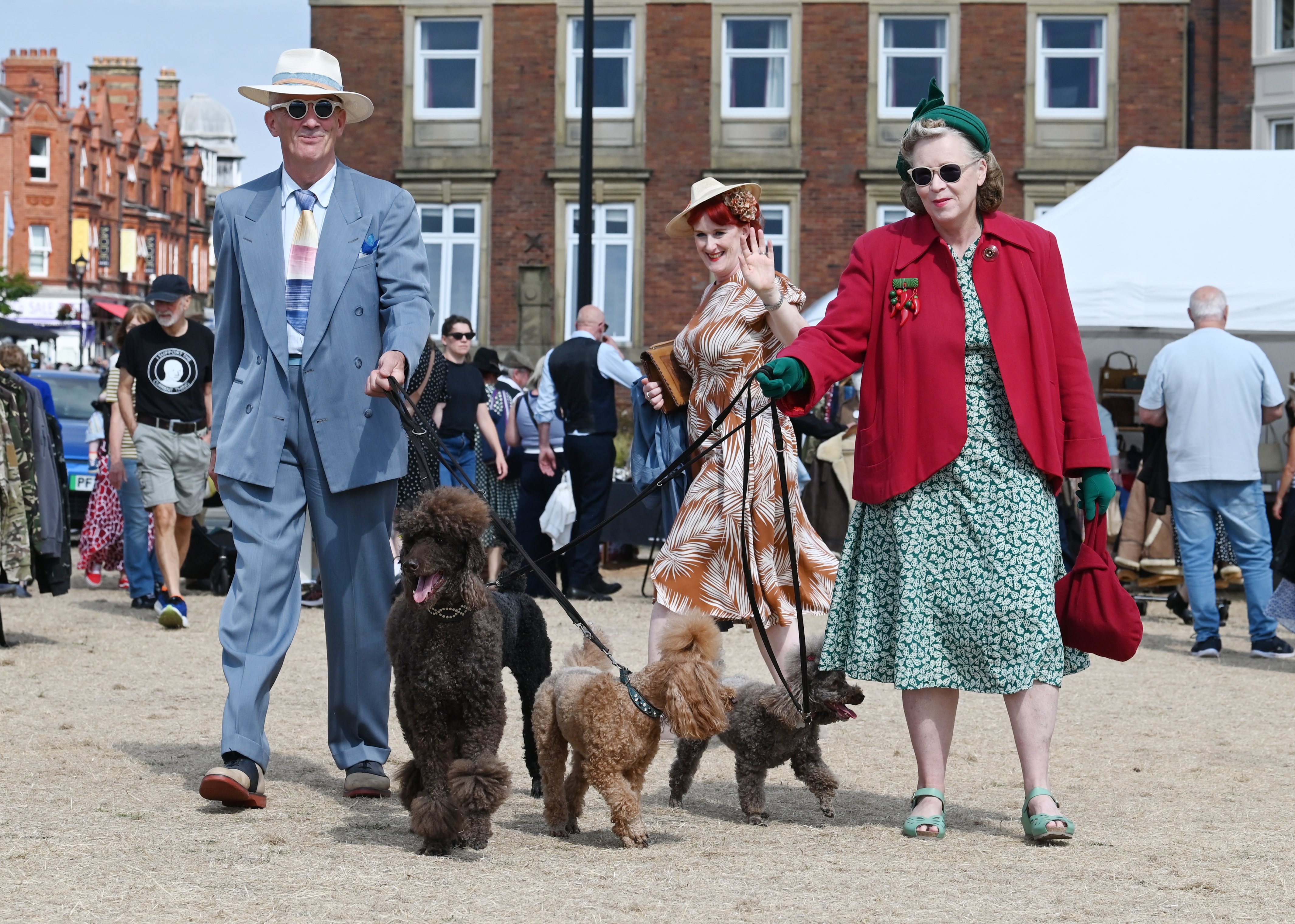 27 fabulous pictures from the Lytham 1940s Weekend 2026