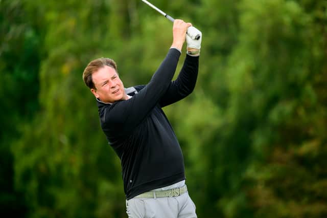 The amateur golfer ended up hitting seven consecutive birdies before hitting a final one late in the game.