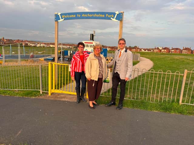 Cllr Paul Galley in Anchorsholme Park with Cllrs Julie Sloman, Anita cooper